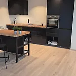 Yggdrasil Sea View Apartmán *