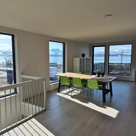 Yggdrasil Sea View Tromso