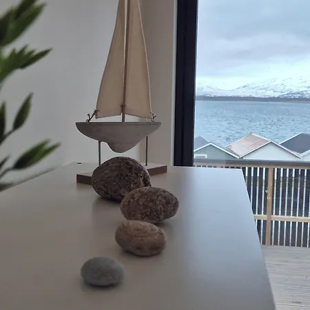 Yggdrasil Sea View Appartement