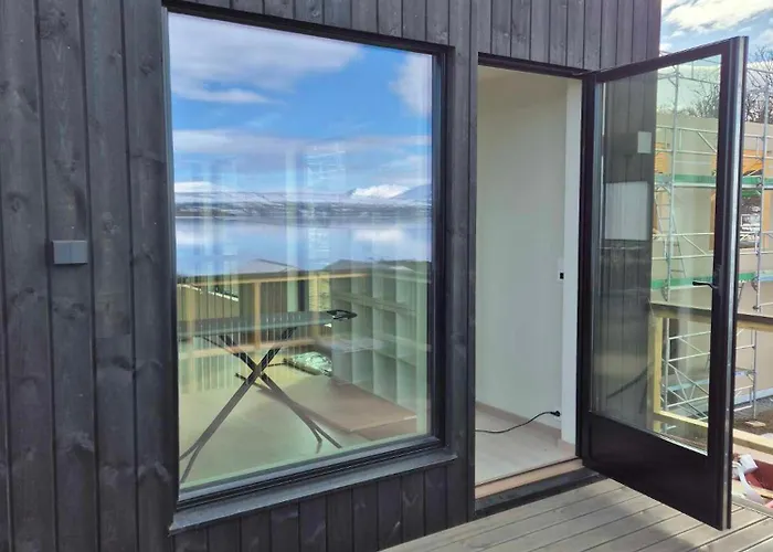 Yggdrasil Sea View Tromsø